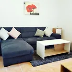 Apartment Nena Near The City Center With Free Parking