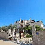 Casa Rafael 2