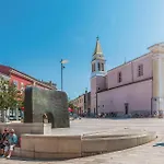 1 Bedroom Gorgeous Apartment In Porec