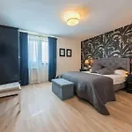 Villa Gambin