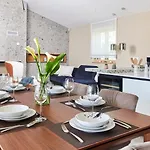 Villa Efa