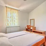 Villa Azura